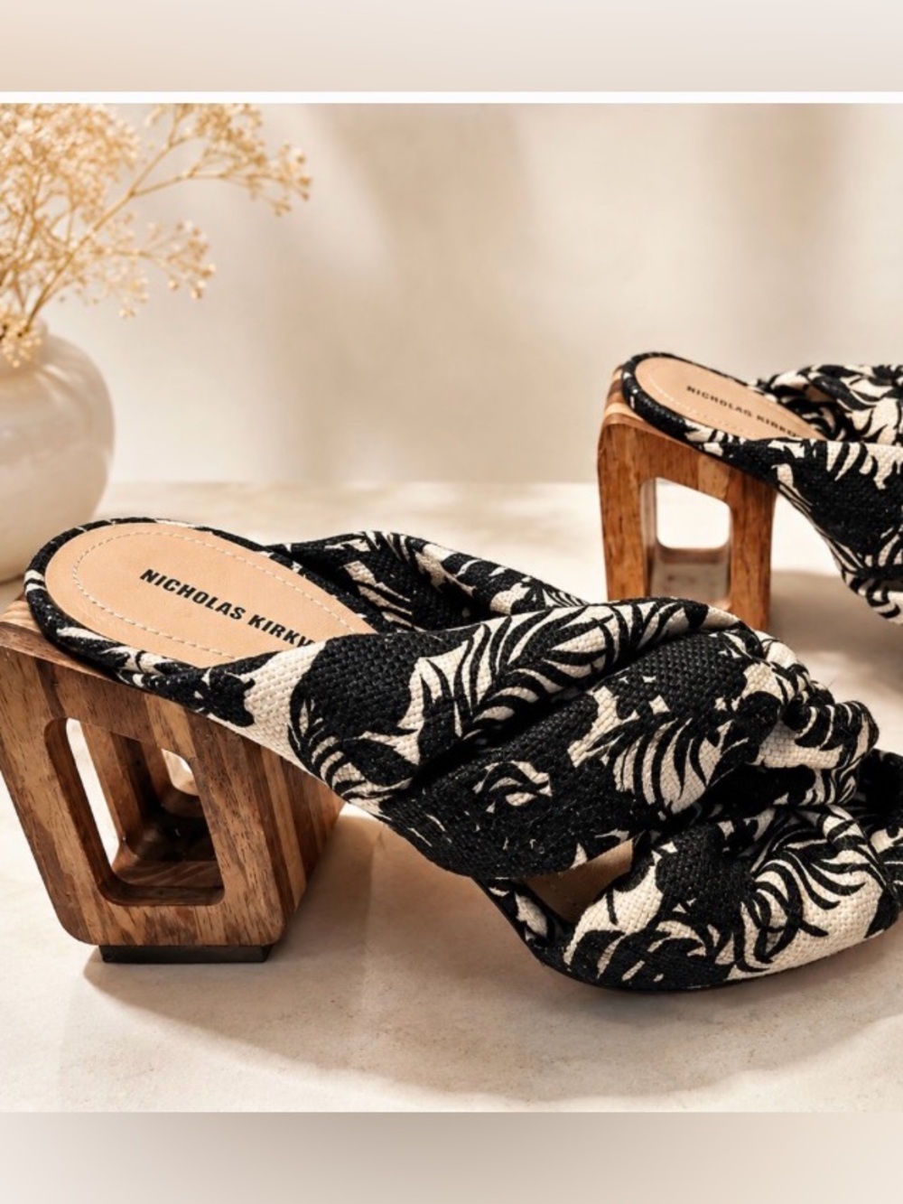 Nicholas Kirkwood Black & Cream Floral Knot Slide Heels